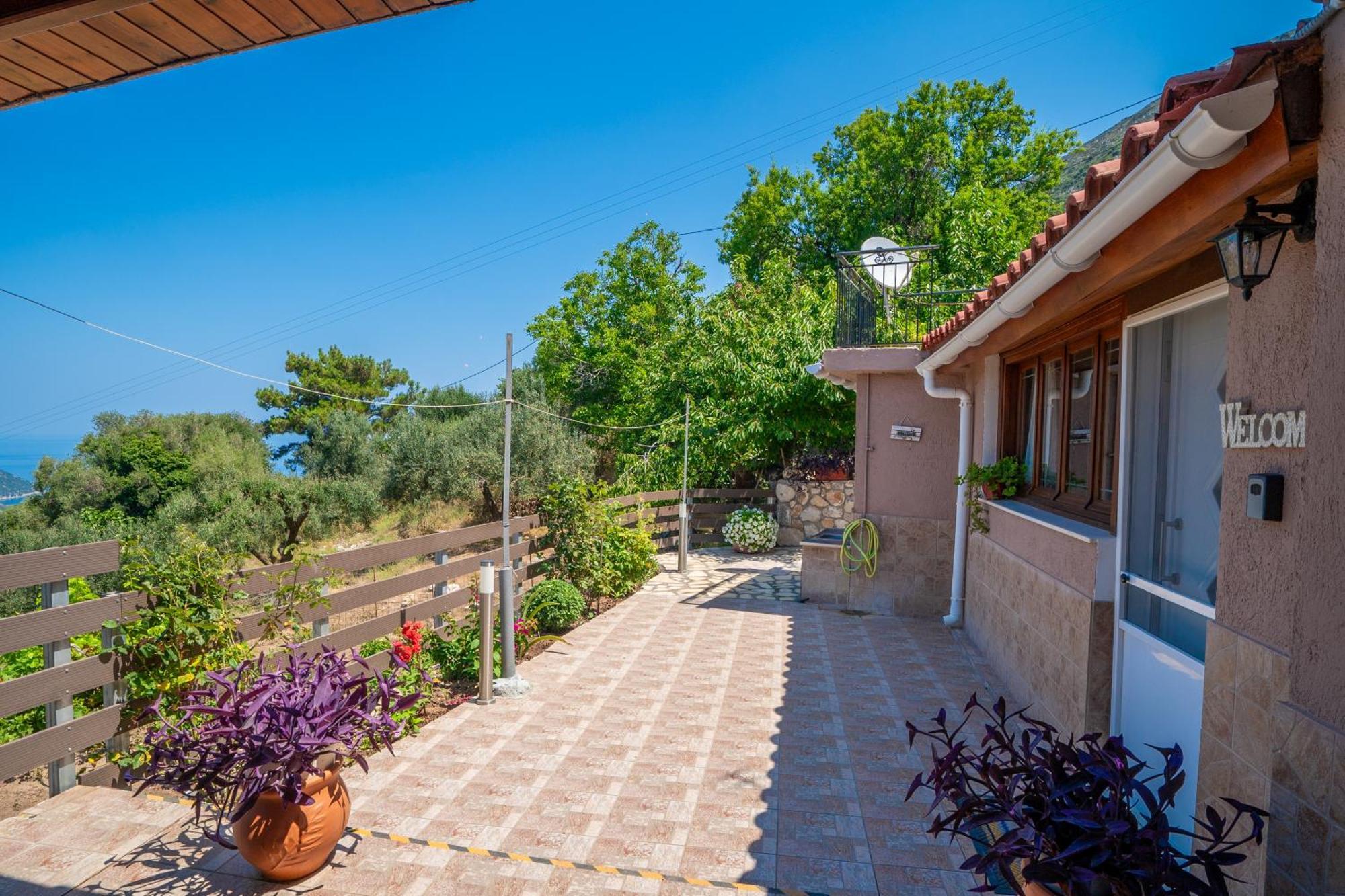 Key To Sunset Vila Angon Exterior foto