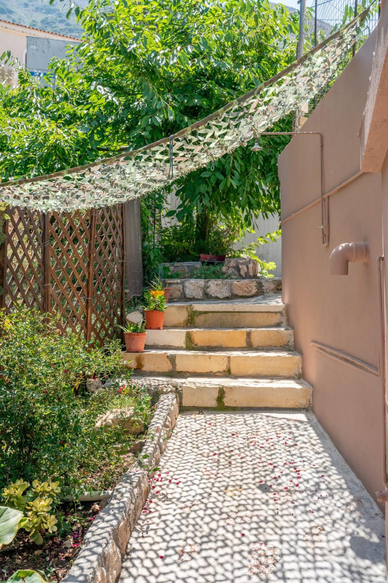 Key To Sunset Vila Angon Exterior foto